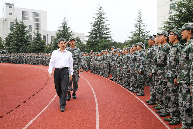 00000AT8V3671.jpg 00000AT8V3671.jpg