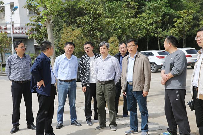 AT8V2795 拷贝副本.jpg