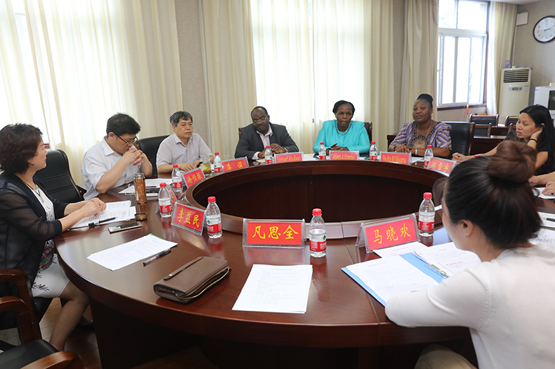 839A668999999.jpg 839A668999999.jpg