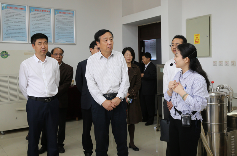 AT8V5472.JPG