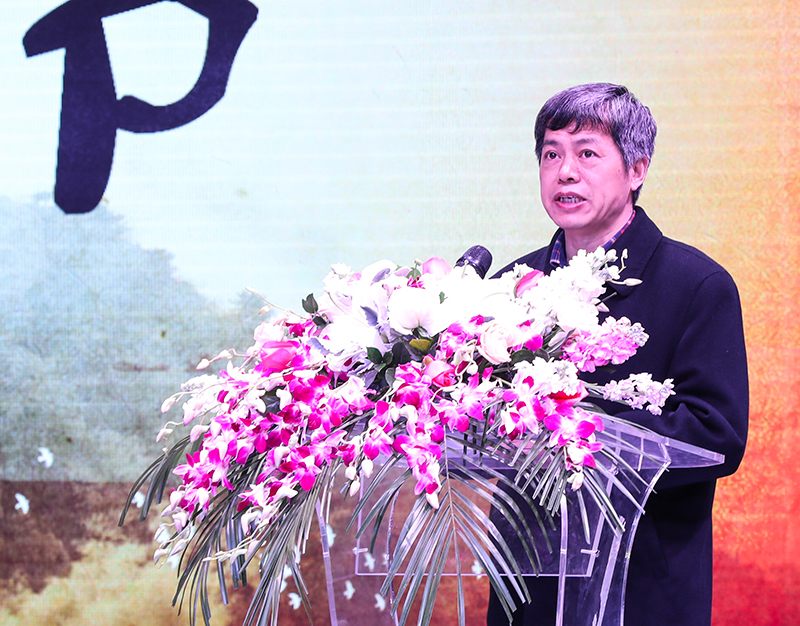 校长李俊致辞 拷贝.jpg